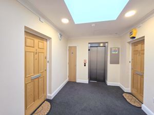 Photo 31- click for photo gallery